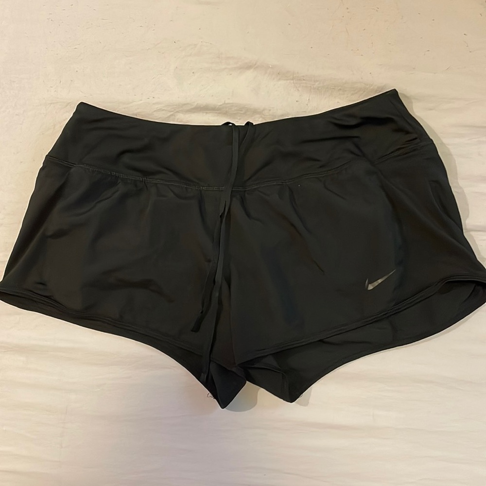 Black Nike shorts